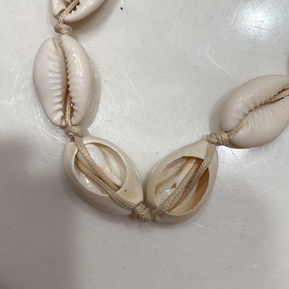 LOT of boho cowrie shell jewelry - Picture 6 of 9